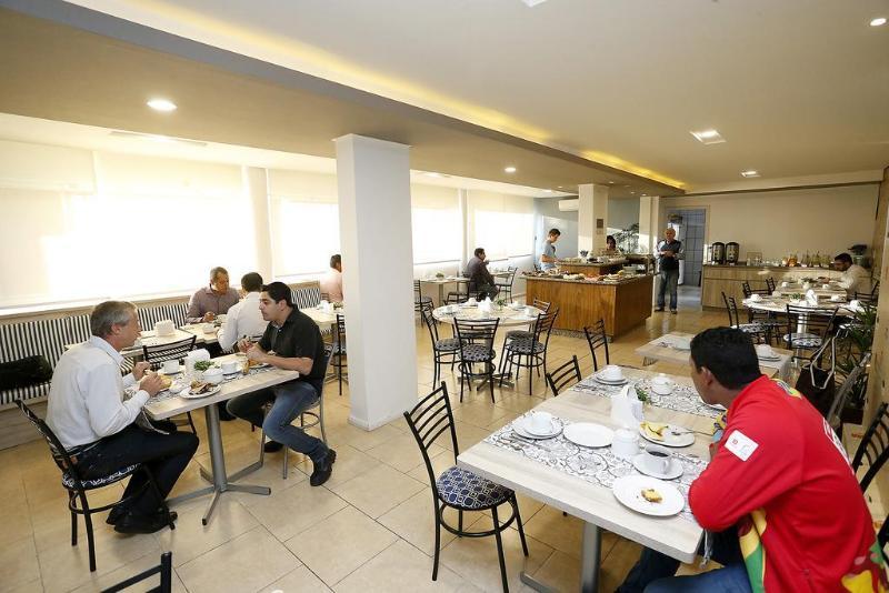 Hotel Plaza Cascavel Luaran gambar