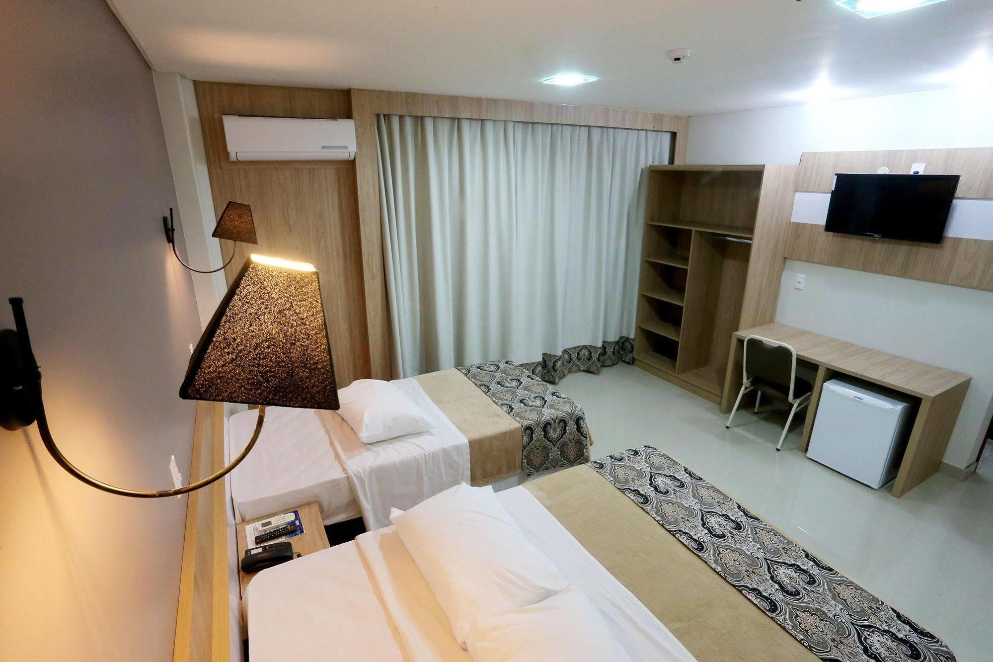 Hotel Plaza Cascavel Luaran gambar